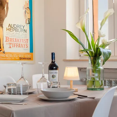 Attico In Centro - Parcheggio Gratuito Apartment